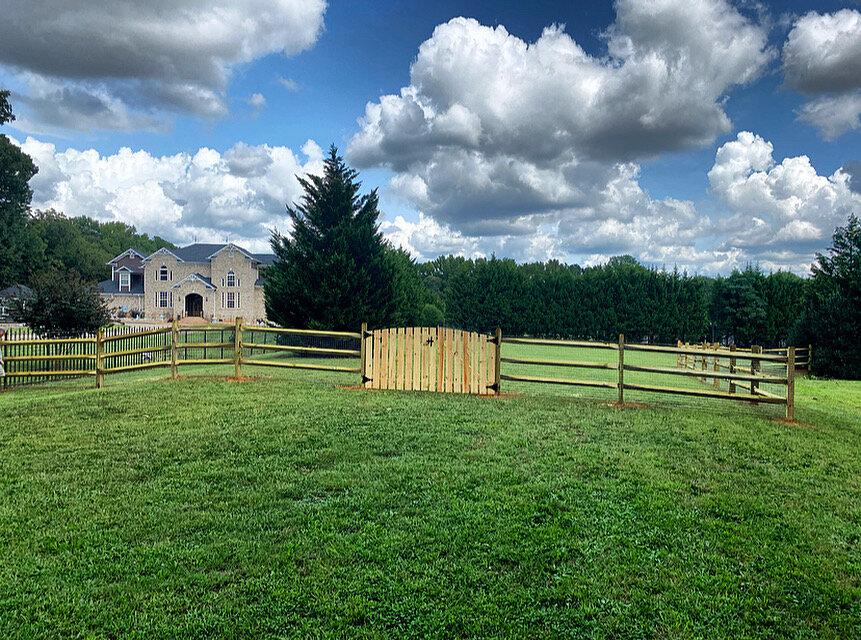 Split rail fence